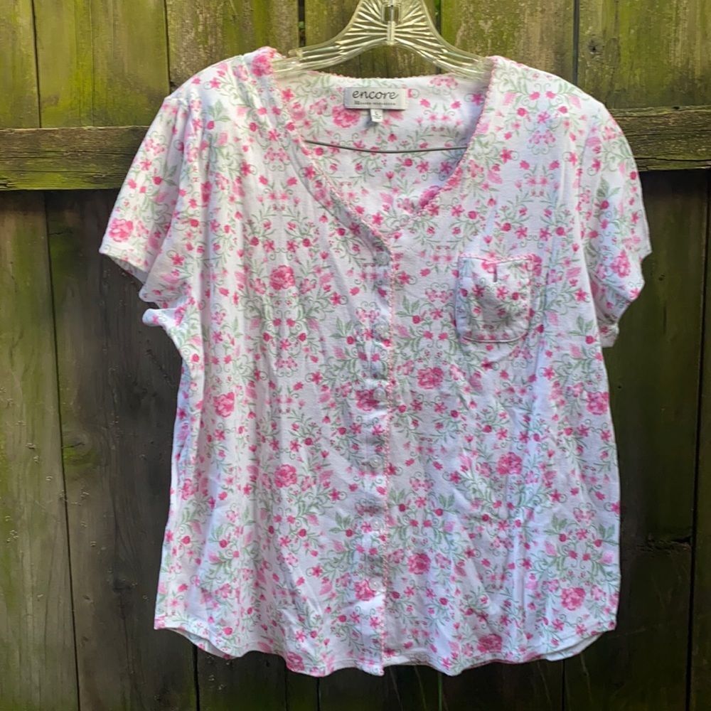 Encore floral pajama top sz. L